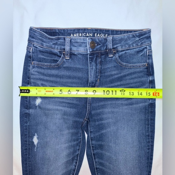 American Eagle Size 4 Dark Wash Distressed Hi Rise Skinny Jegging Jeans - Picture 3 of 10